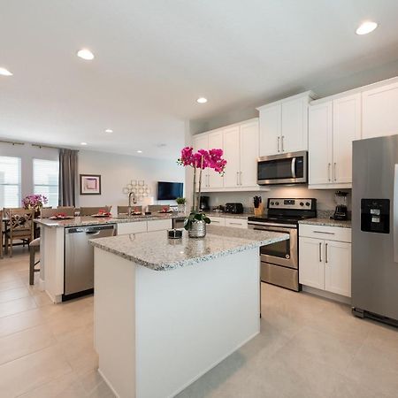 Vibrant Home By Rentyl Near Disney With Private Pool, Foosball Table & Resort Amenities - 7418M 올랜도 외부 사진