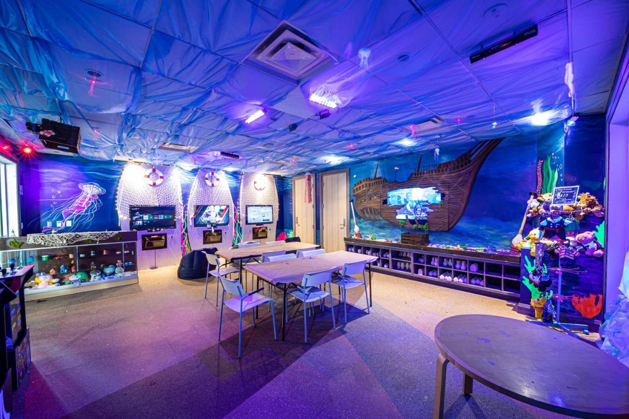 Vibrant Home By Rentyl Near Disney With Private Pool, Foosball Table & Resort Amenities - 7418M 올랜도 외부 사진