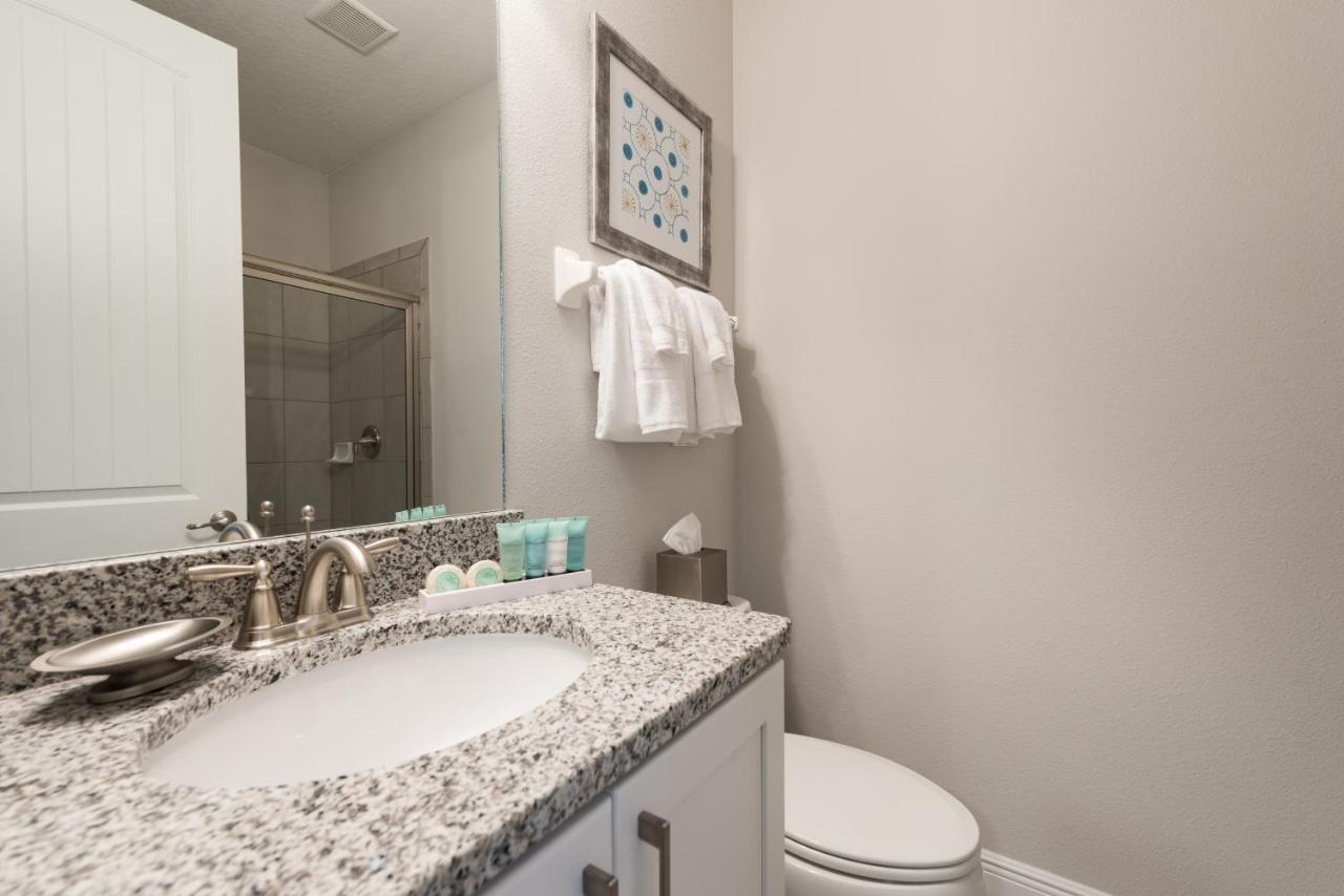 Vibrant Home By Rentyl Near Disney With Private Pool, Foosball Table & Resort Amenities - 7418M 올랜도 외부 사진